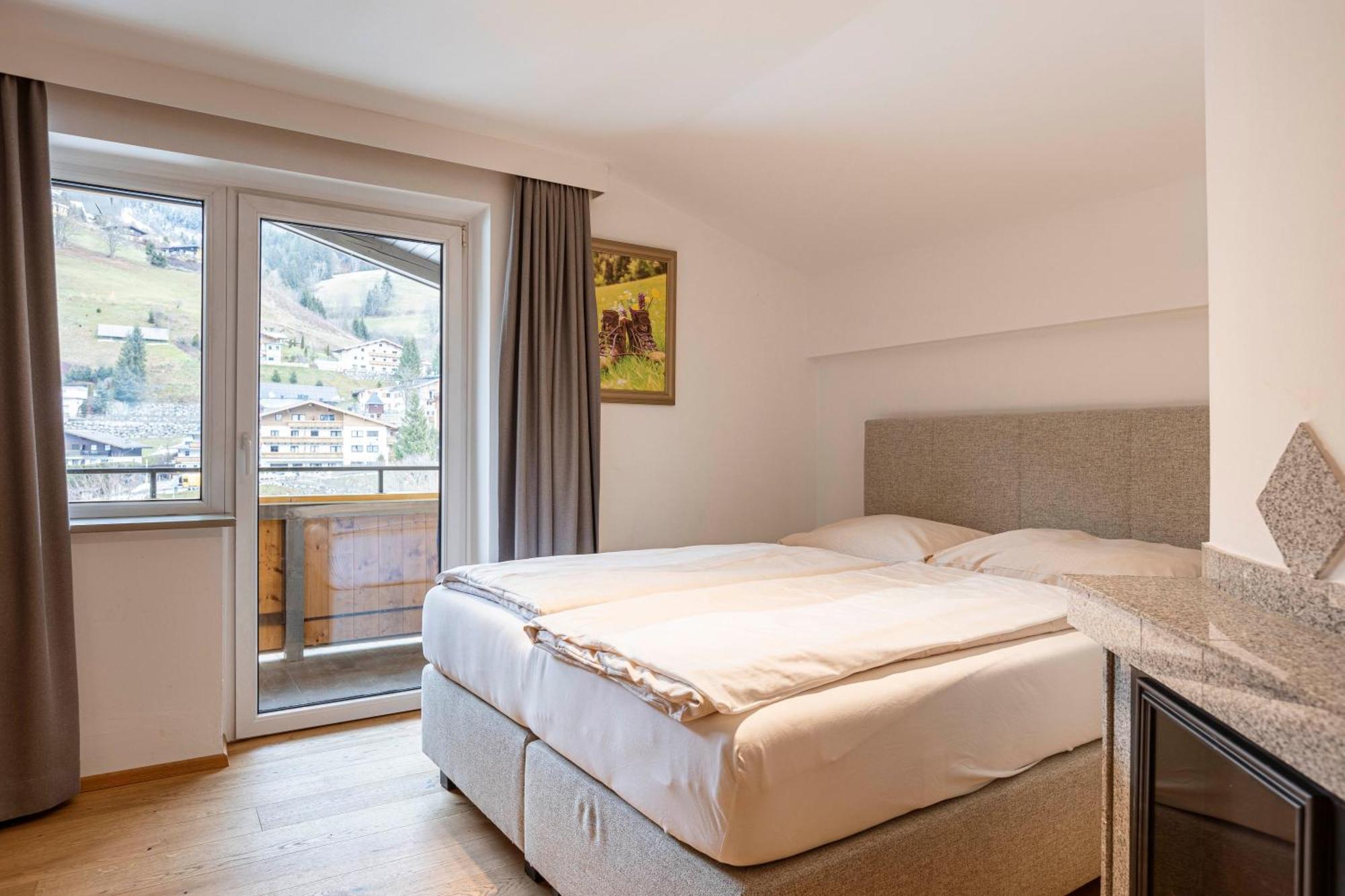 Saalbach Suites By Alps Resorts エクステリア 写真