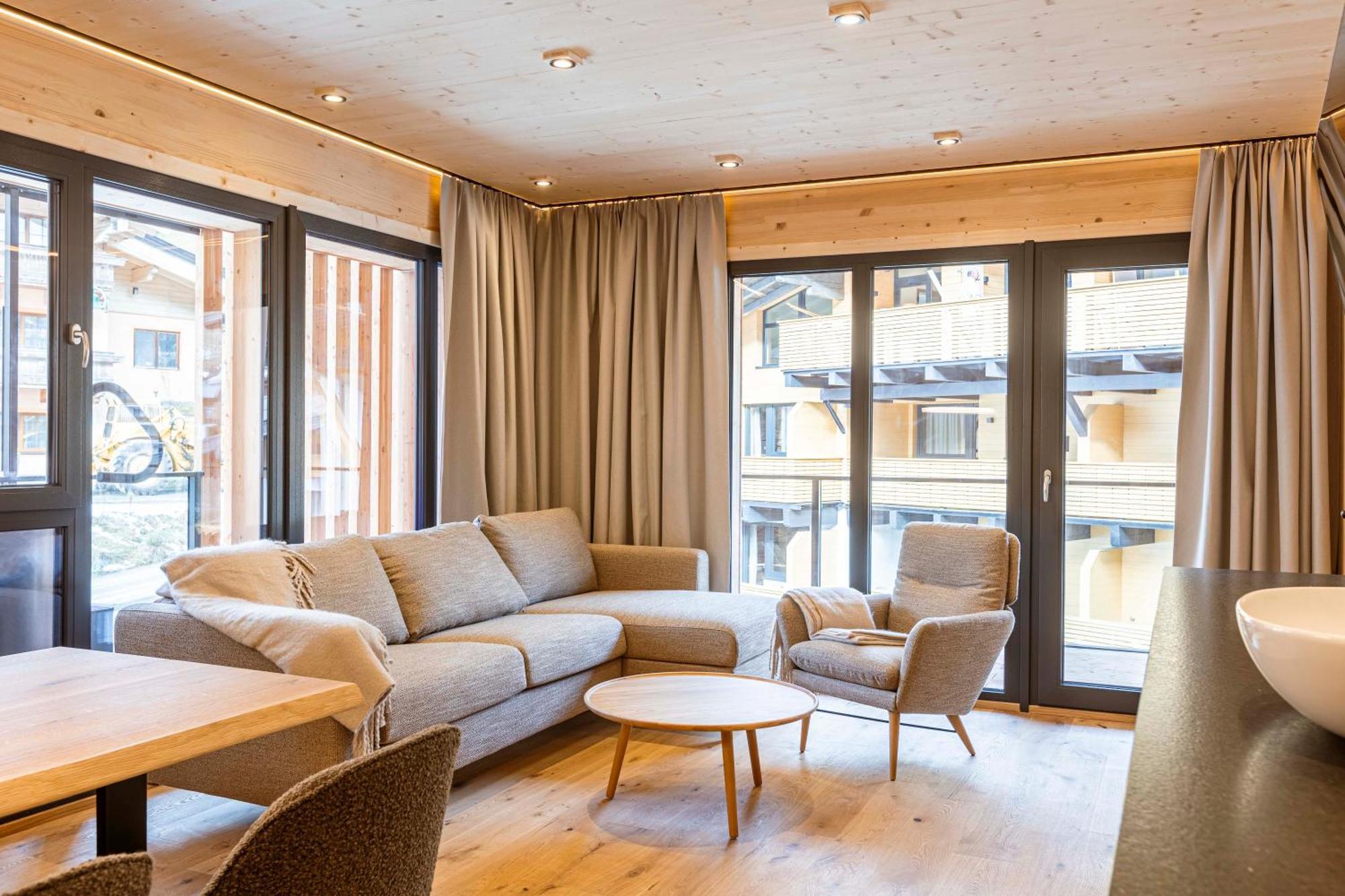 Saalbach Suites By Alps Resorts エクステリア 写真