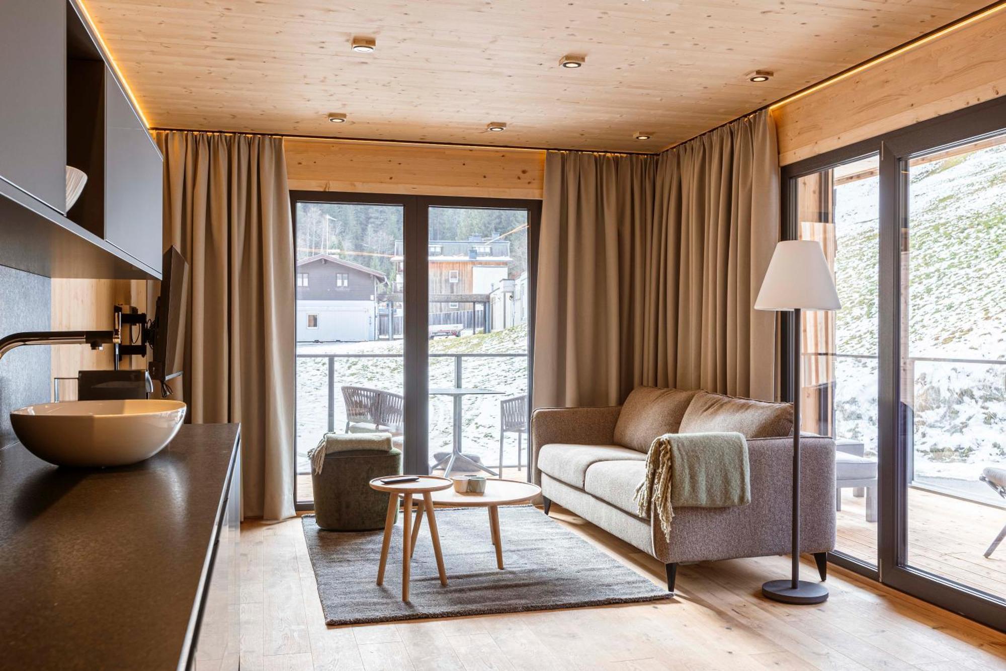 Saalbach Suites By Alps Resorts エクステリア 写真